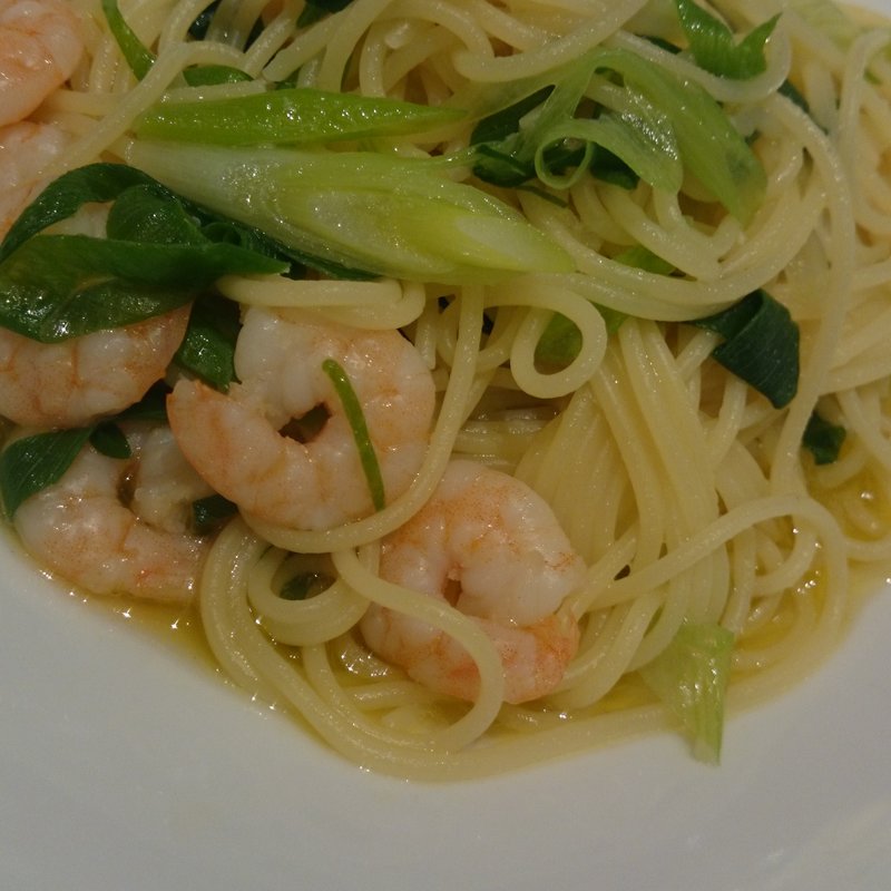 九条ネギとエビのパスタ(オステリア サクラ )