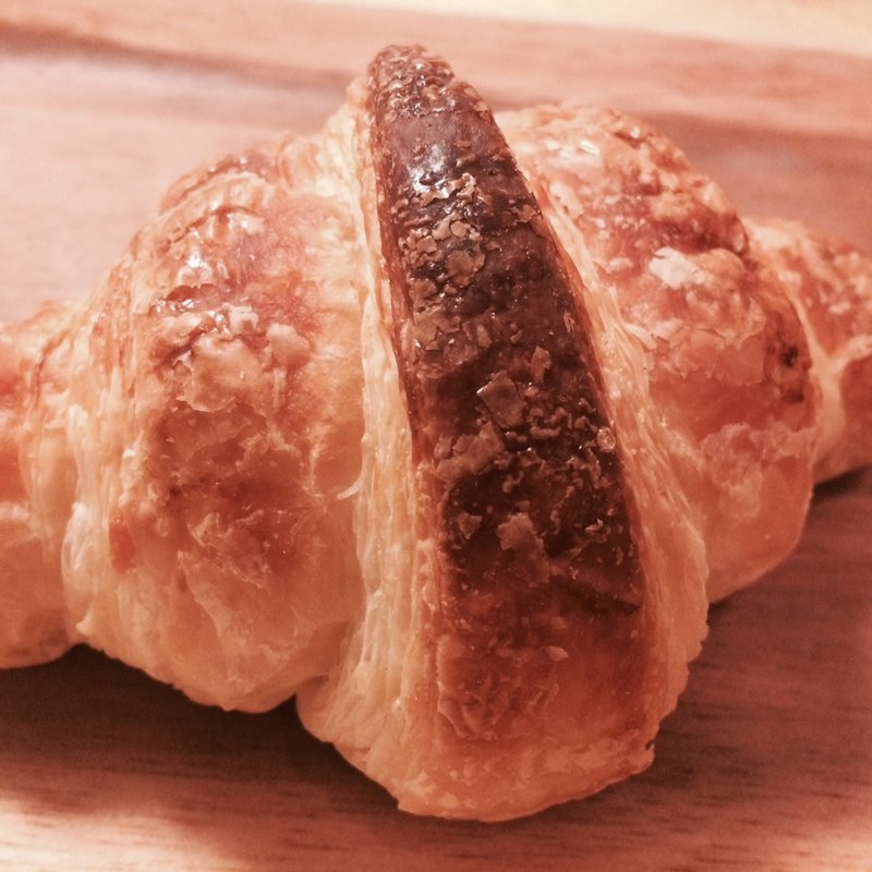 クロワッサン(BACKEREI SAKATUJI)