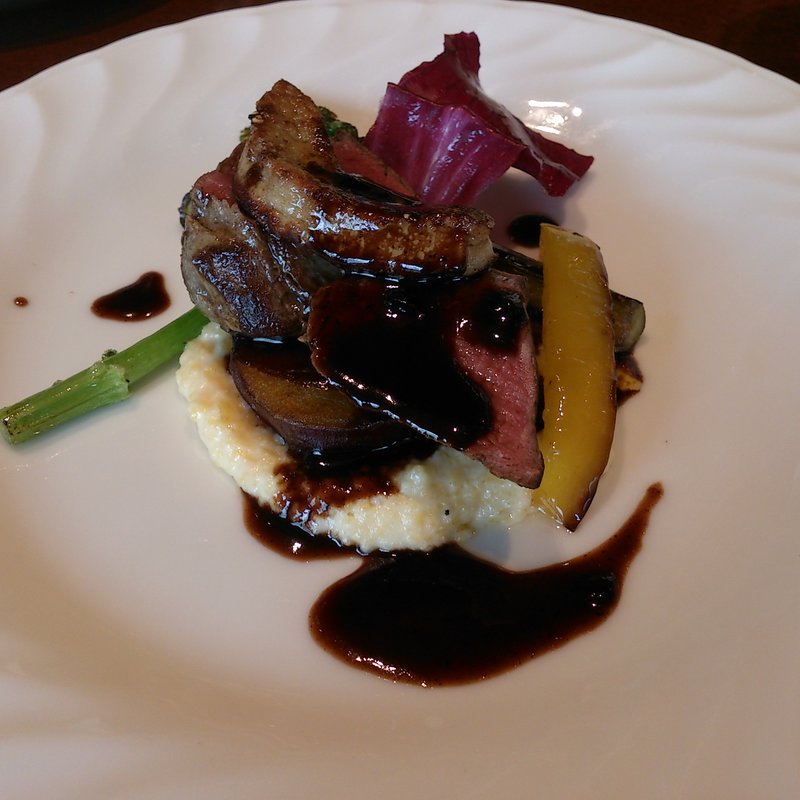 牛フィレ肉とフォアグラのロッシーニ(OLI 渋谷 （オリ）)