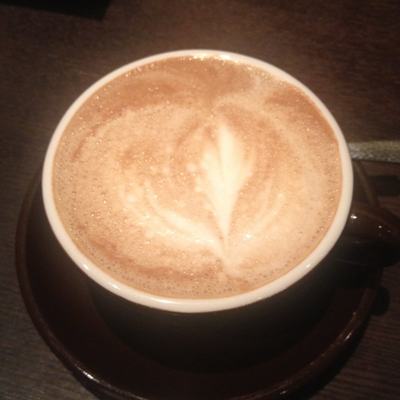 豆乳ラテ(自家焙煎珈琲みじんこ)