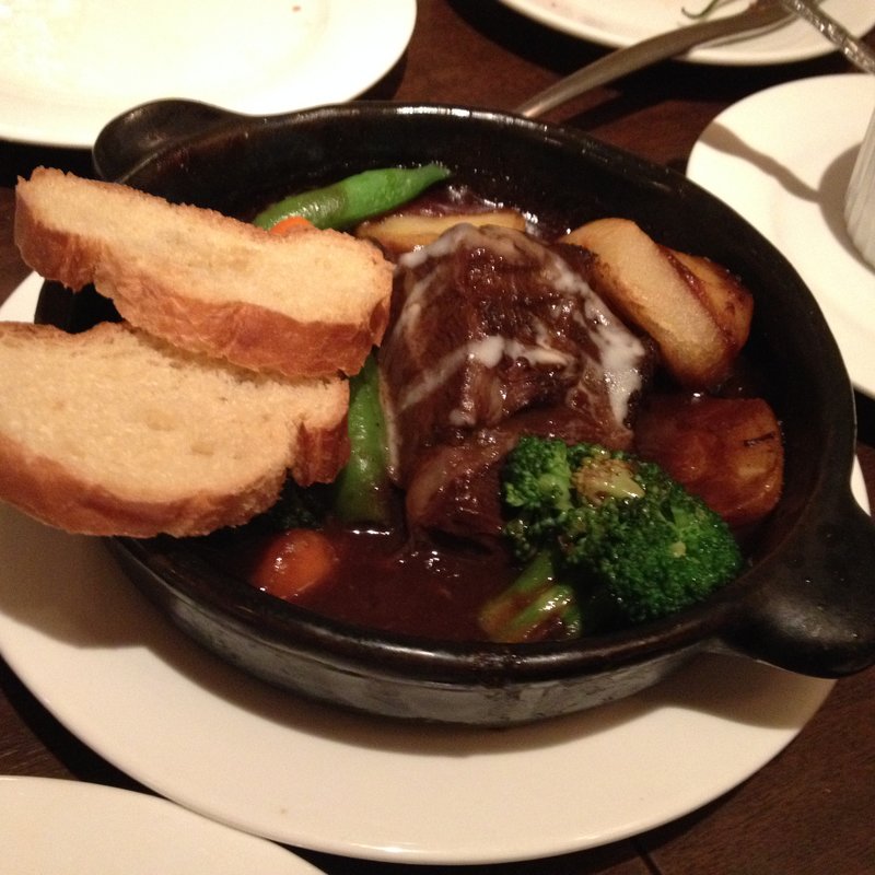 和仔牛ホホ肉の煮込みペドロヒメネス風味(エル・パストール （El pastor）)