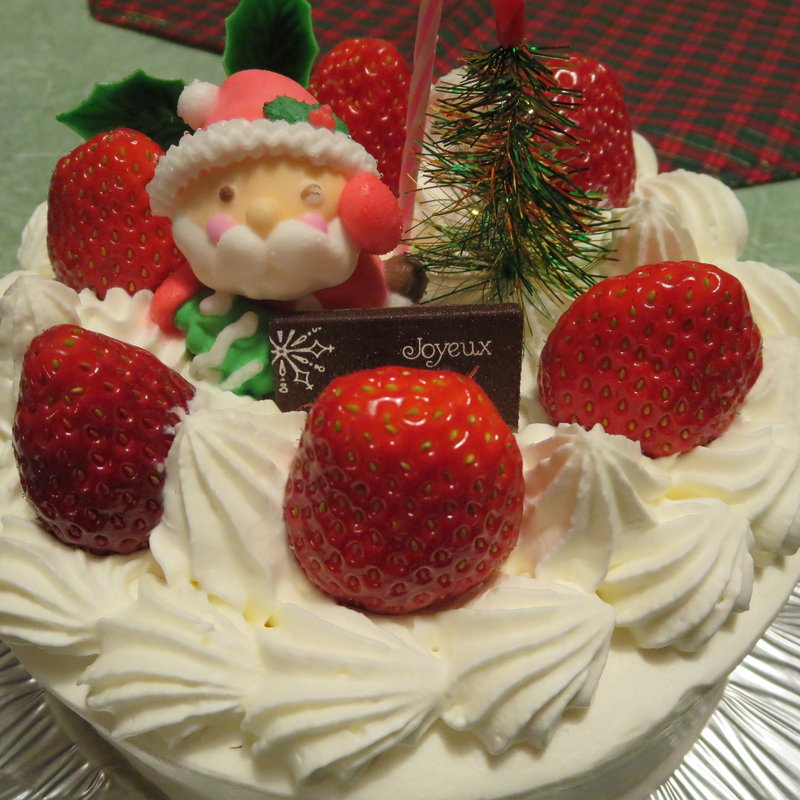 ショートケーキ（ホール）(パルフォア)