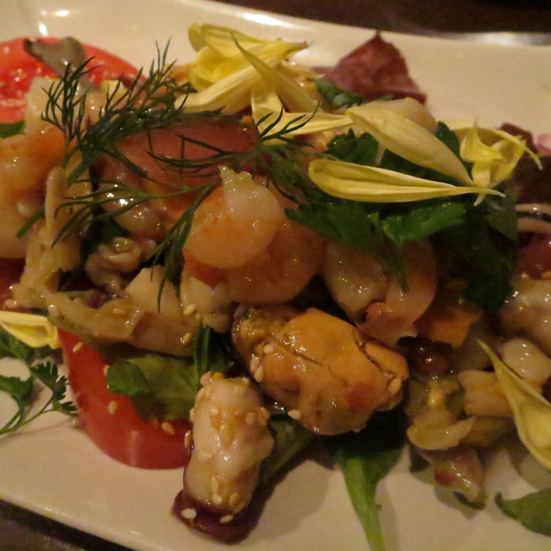 海の幸のサラダ(カネ保水産)