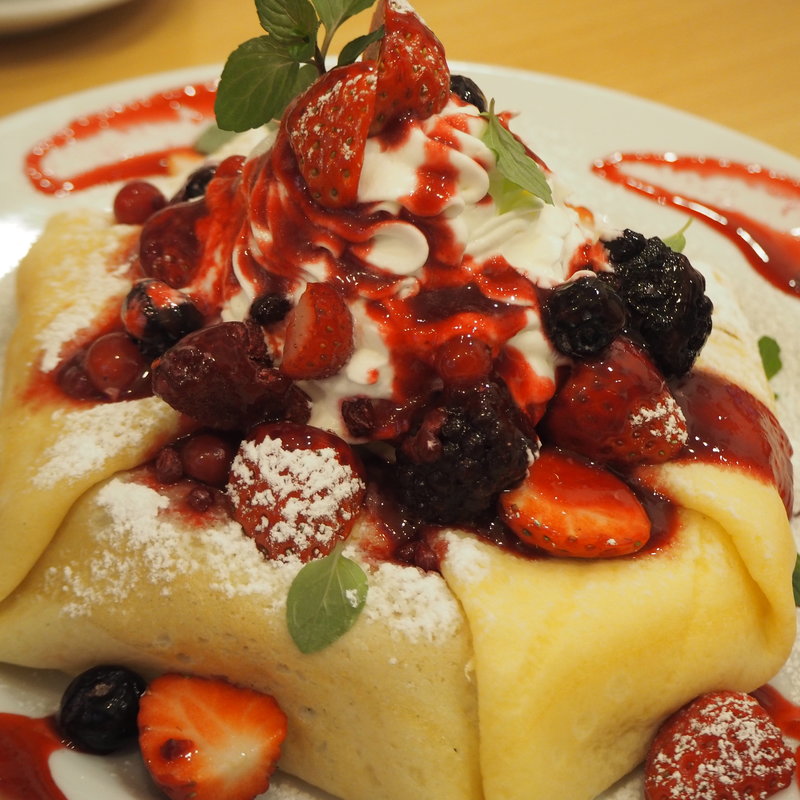 小鳥のシュークレープ(お米のクレープ専門店 JAPAN CREPE 原宿店)