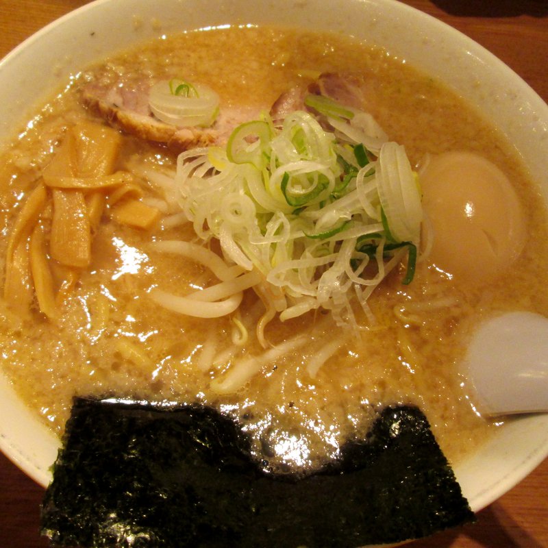 味玉ラーメン(野方ホープ 吉祥寺店)