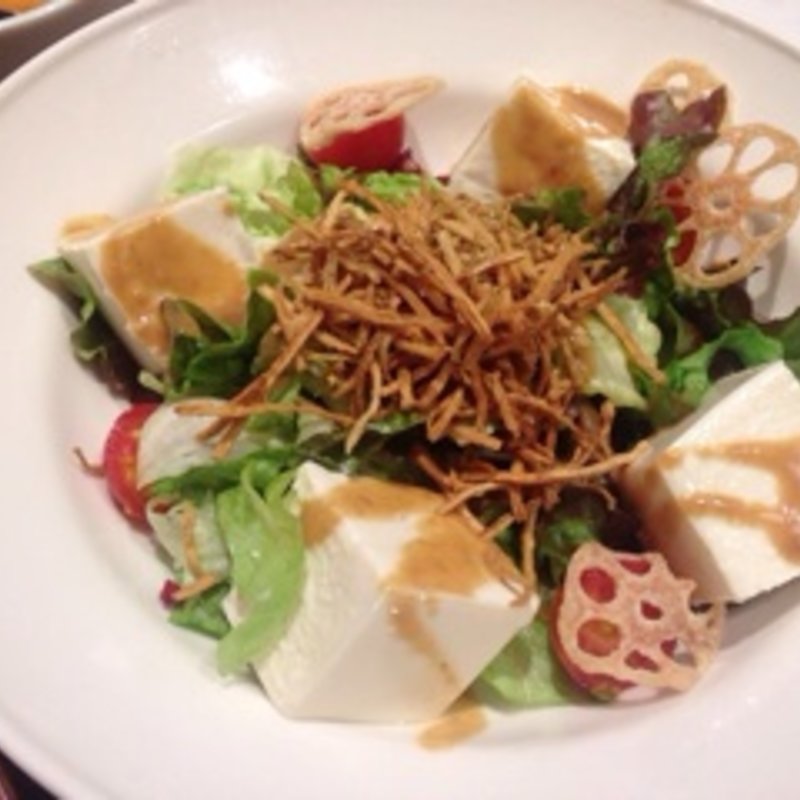 サラダ　(いしがまやハンバーグ アトレ吉祥寺店)