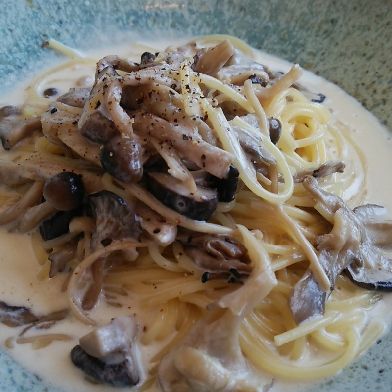 秋のキノコクリームパスタ(CAFE ＆ DINING 海音)