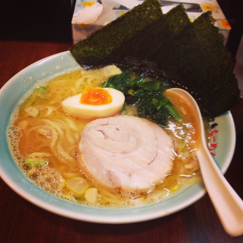 ラーメン(横浜家系ラーメン登竜門)