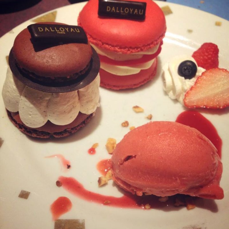 マカロンケーキ(ダロワイヨ 銀座本店)