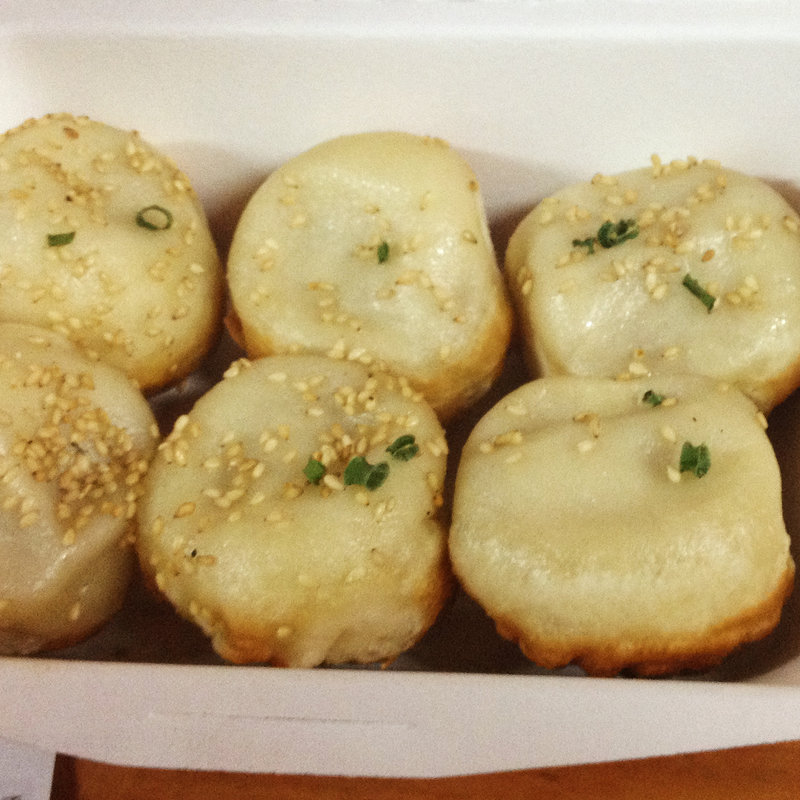 焼き小籠包 6個入り(上海 焼き小籠包 吉祥寺店 （上海 焼小籠包 シャンハイ ヤキショウロンポウ）)