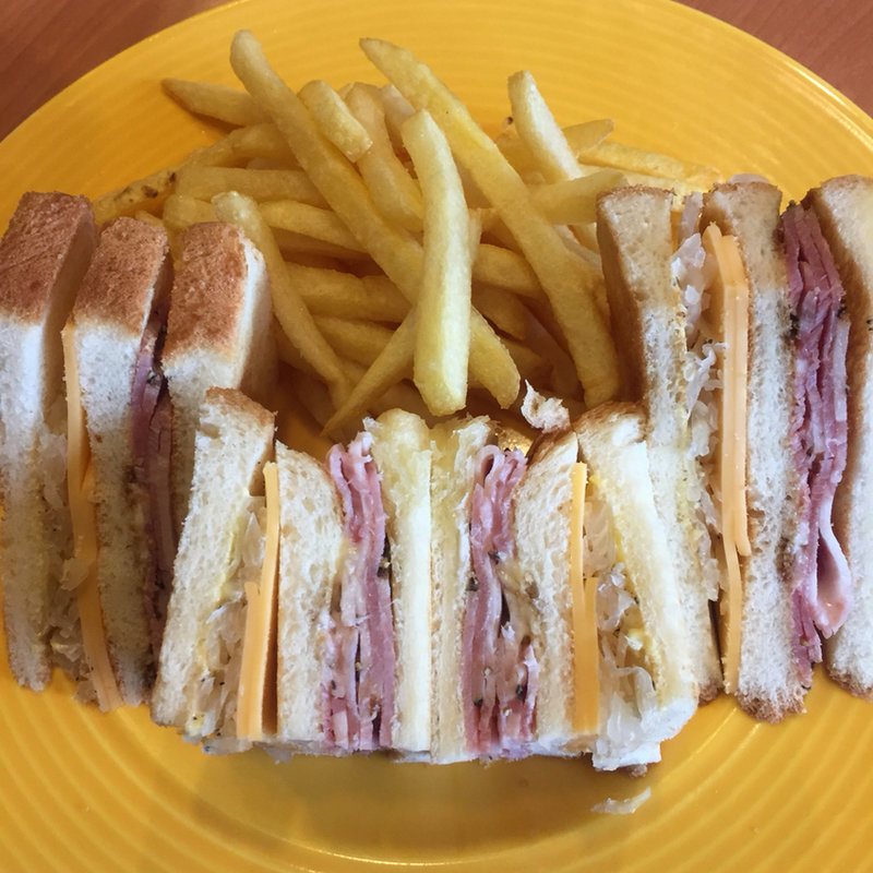 ルーベンサンド(さぎさ橋珈琲 逗子店)