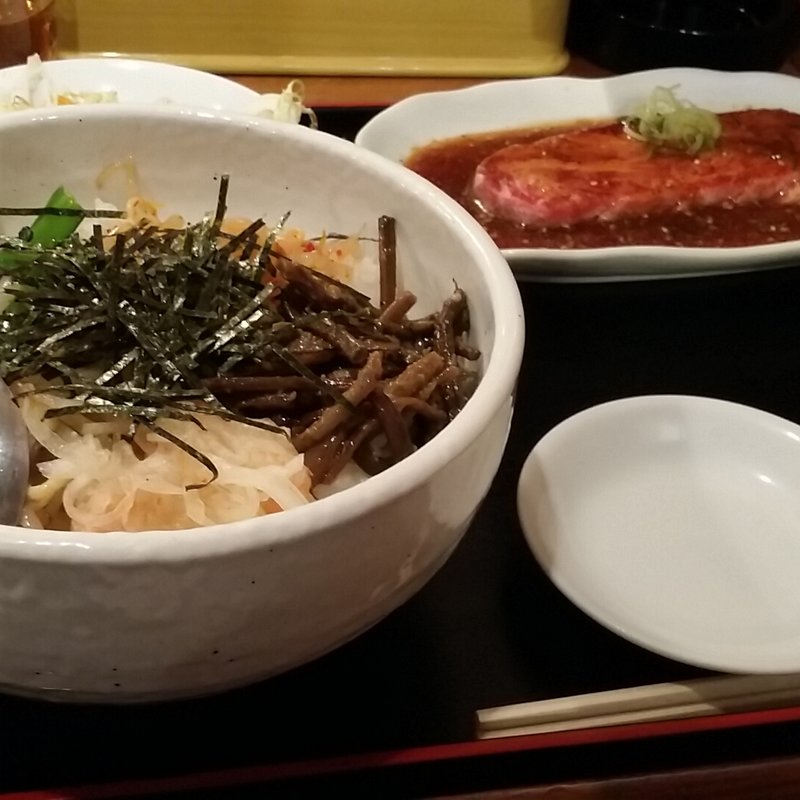 得々カルビ定食(横浜慶州苑 菊名店)