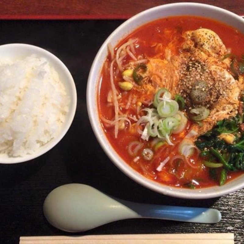 激辛ラーメン(もりちゃん)