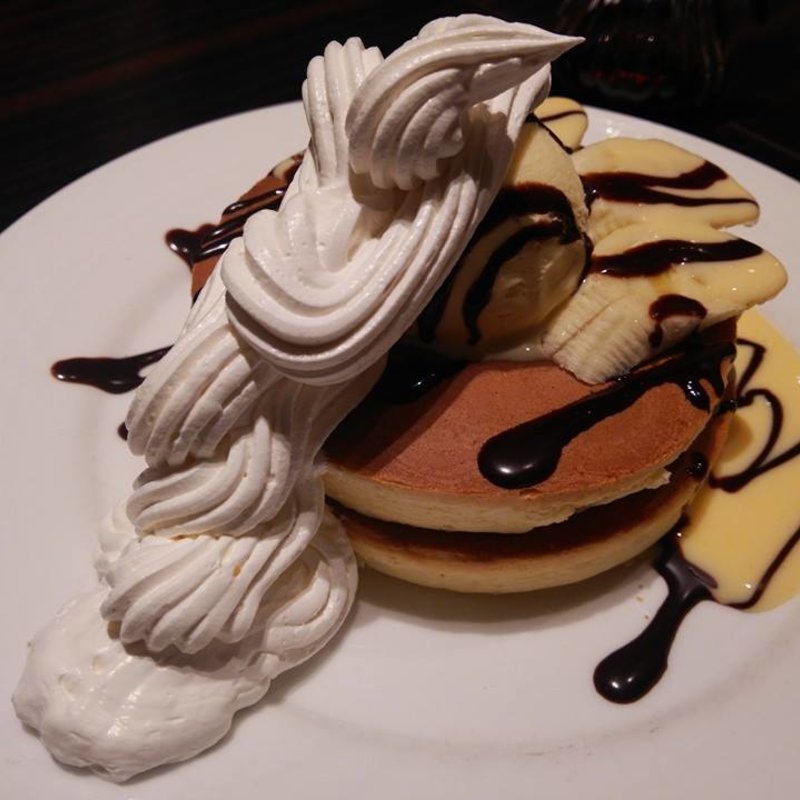 バナナチョコパンケーキ(ダイニングバー オネスト （DINING BAR HONEST）)