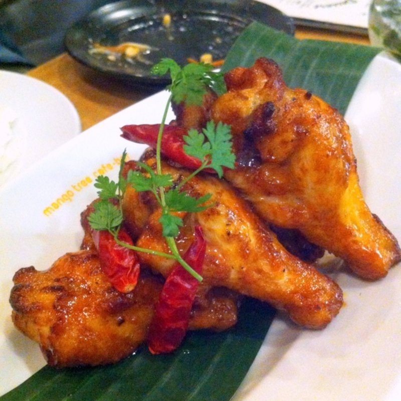 チキンウィングのグリル　(マンゴツリーカフェ新宿)