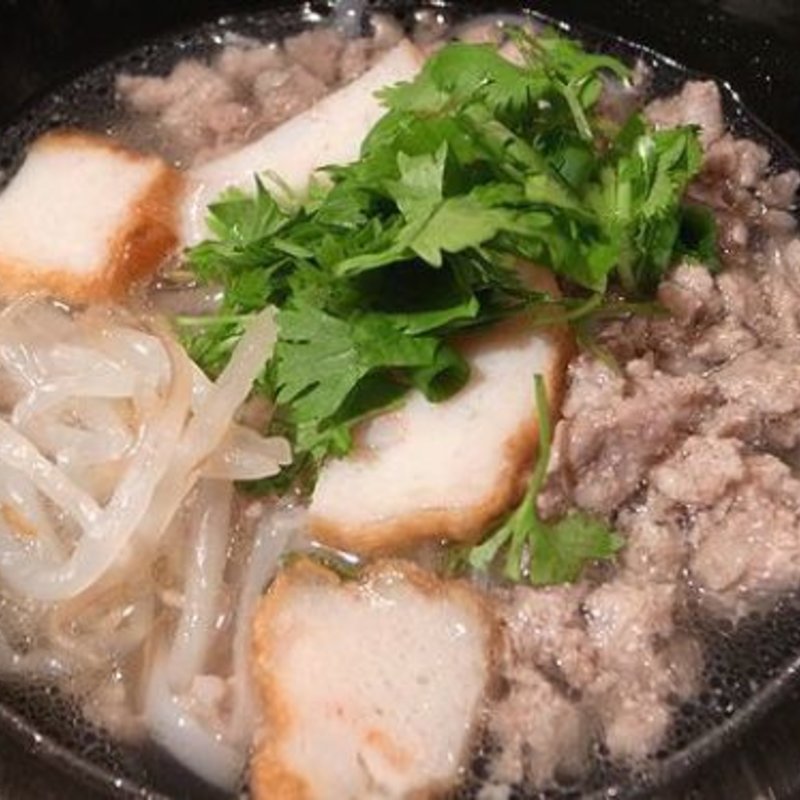 タイ風汁麺(マンゴツリーカフェ新宿)