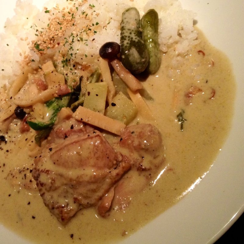 鶏肉のココナッツグリーンカレー(cinq cafe （5 cinq cafe、サンクカフェ）)