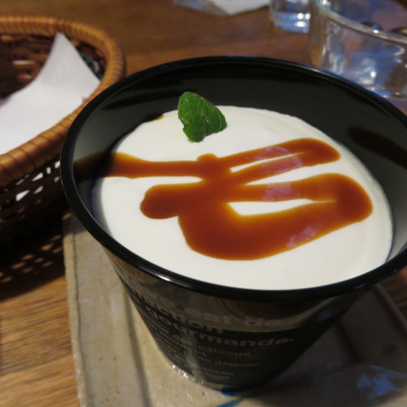 とろ～りとろけるみなかみプリン(ラ・ビエール )