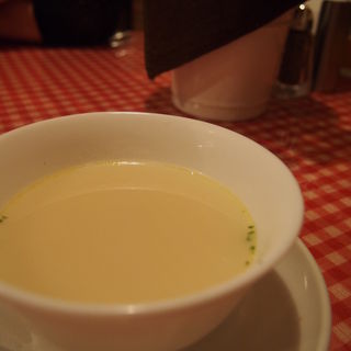 コーンスープ(洋食 AIDA)