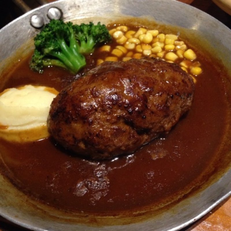 シグナル自家製 手ごねハンバーグ（ランチ）(GLASS DANCE 新宿)