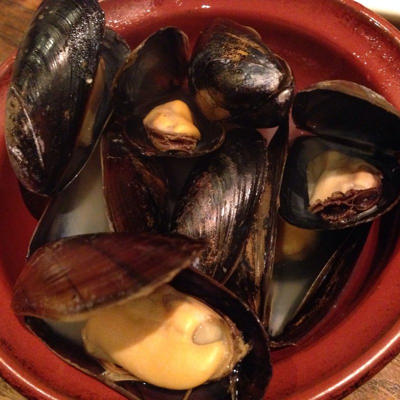 ムール貝ワイン蒸し(ライオン堂)