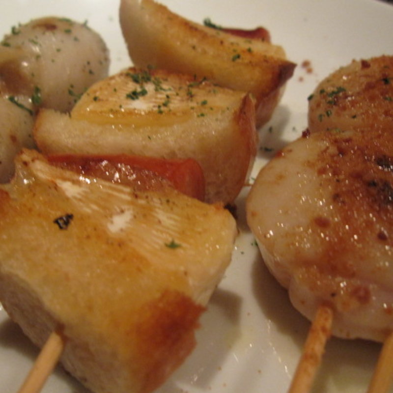 串焼き3本セット　(スペインバル ヴィータ)