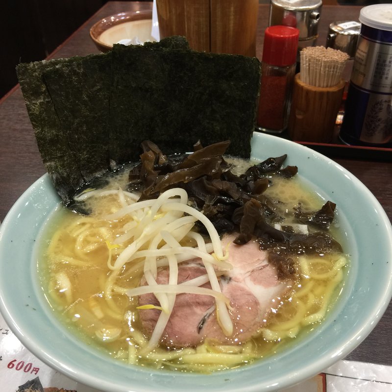 ラーメン(横浜ラーメン 増田家 海浜幕張店)