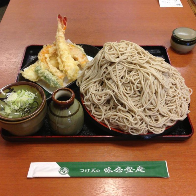 富士山盛り+天ぷら盛り合わせ(味奈登庵 武蔵小杉店)