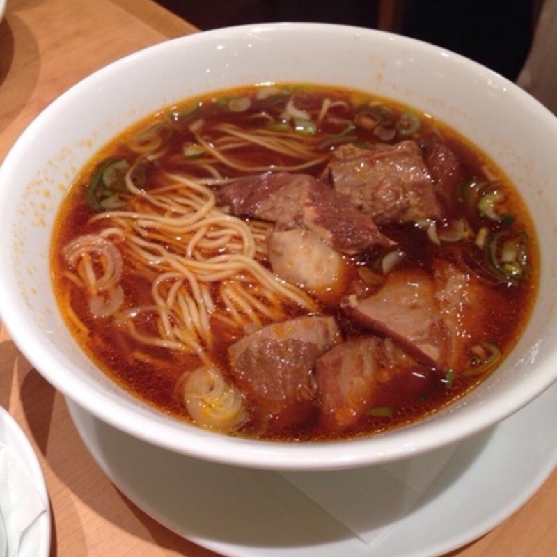 牛肉の煮込み麺(鼎泰豐 池袋店 （ディンタイフォン）)