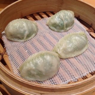 野菜豚肉入り蒸し餃子（4個）(鼎泰豐 池袋店 （ディンタイフォン）)