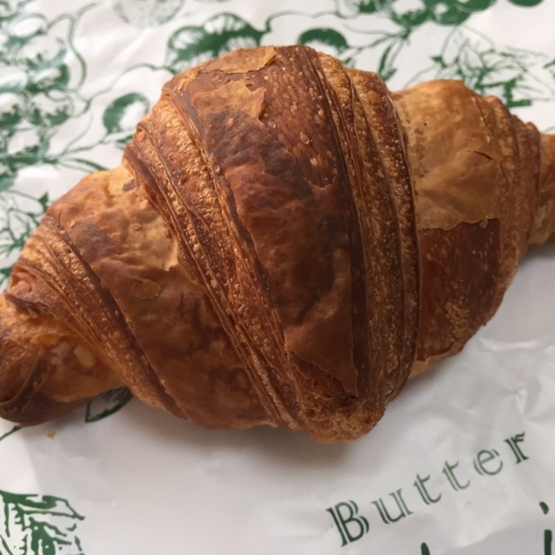 クロワッサン(パンケーキ専門店 バター 江坂 （パンケーキ専門店 Butter）)