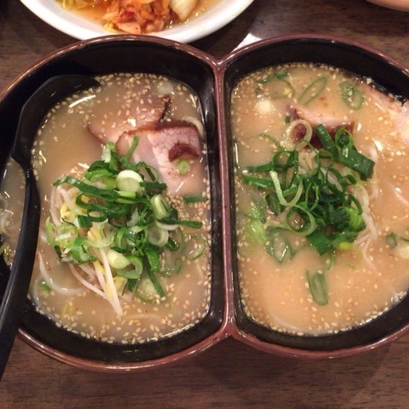 どっちもラーメンA(にんにくラーメン幸ちゃん 本店)