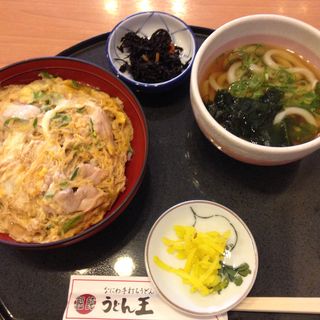 親子丼セット(うどん王 神戸住吉店)