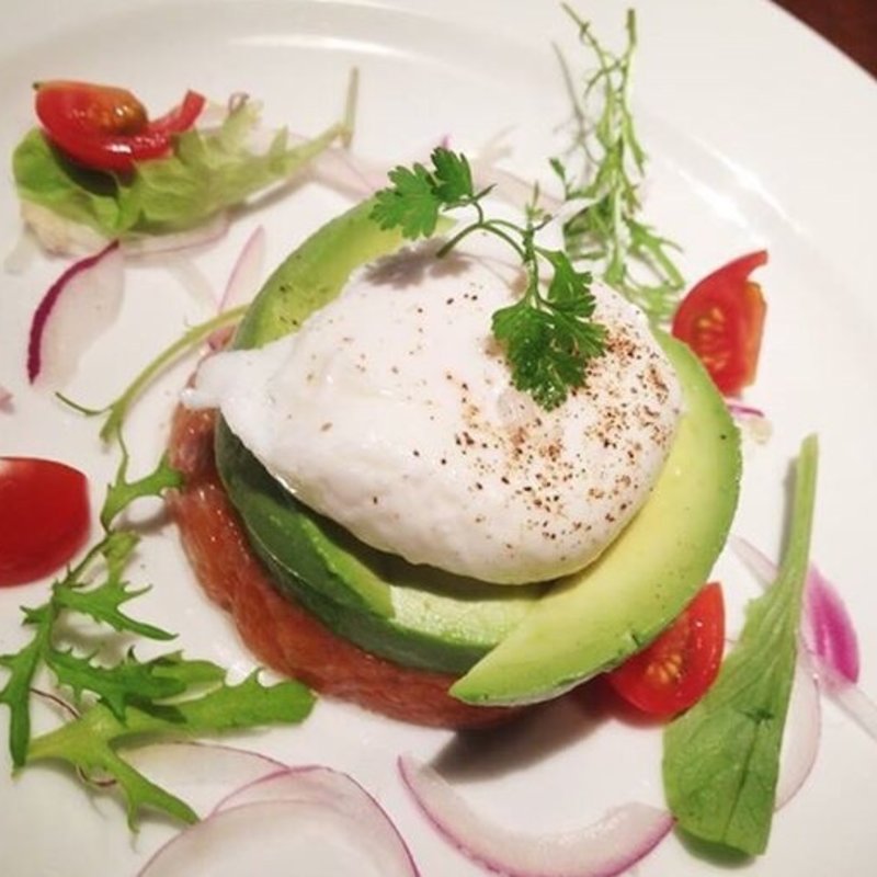 サーモンタルタル(俺のフレンチ キラリトギンザ)