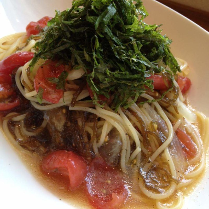 もずくとトマトパスタ(スナンカフェ （Sunan Cafe）)