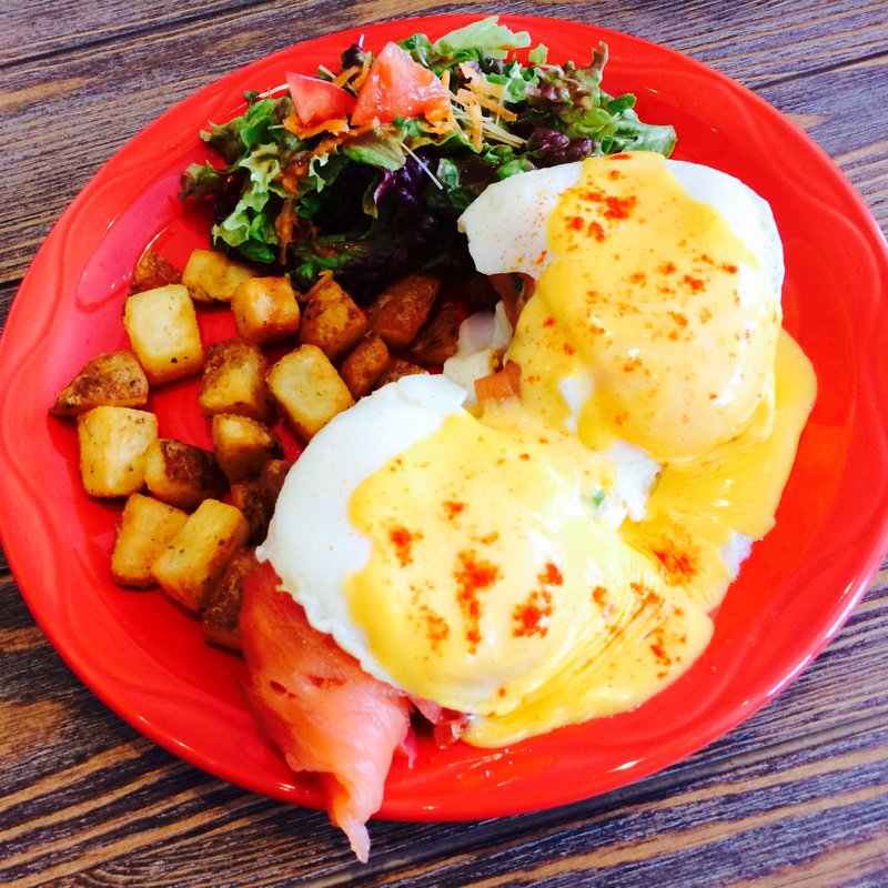 ゴ-ルディロックスベネディクト(ボガーツカフェ大阪堂島｜BOGART’S CAFE)