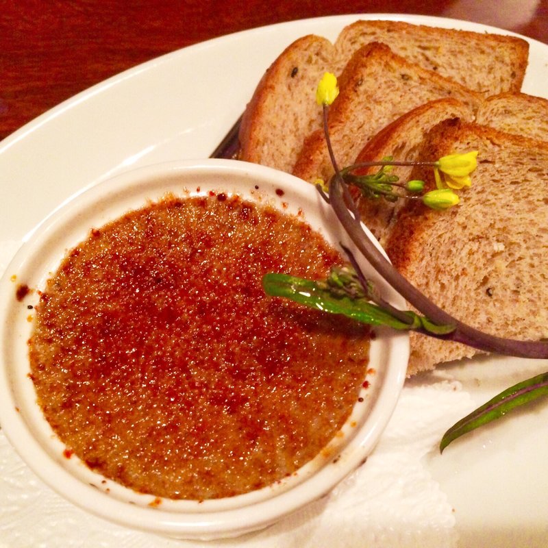 地鶏レバーとフォアグラのキャラメリゼしたムース(モン・トレゾール 東京 （mon tresor tokyo）)