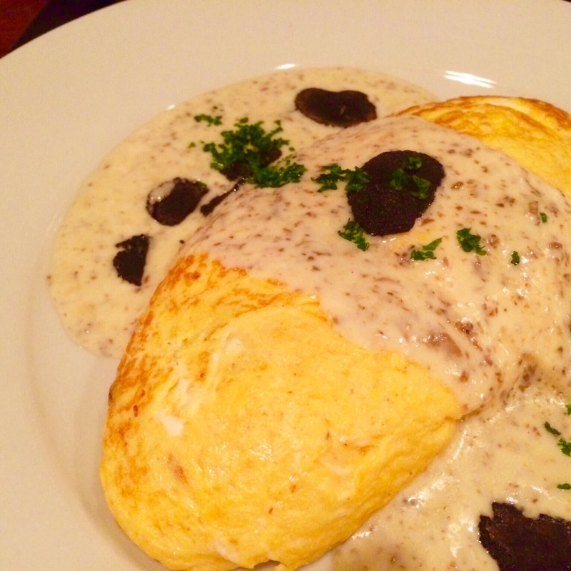 フォアグラとマッシュルームのオムレツ(モン・トレゾール 東京 （mon tresor tokyo）)