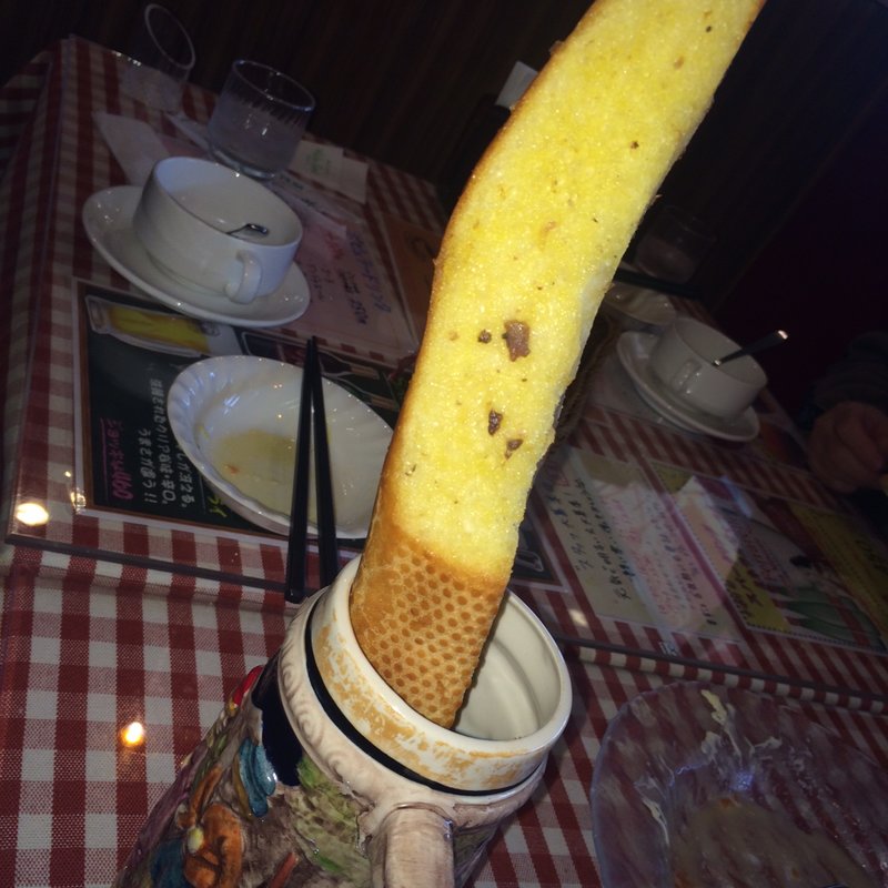 アンチョビのバケット(モルト・ボーノ)