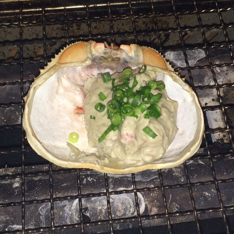 かに甲羅焼き(磯丸水産 三宮駅前店)