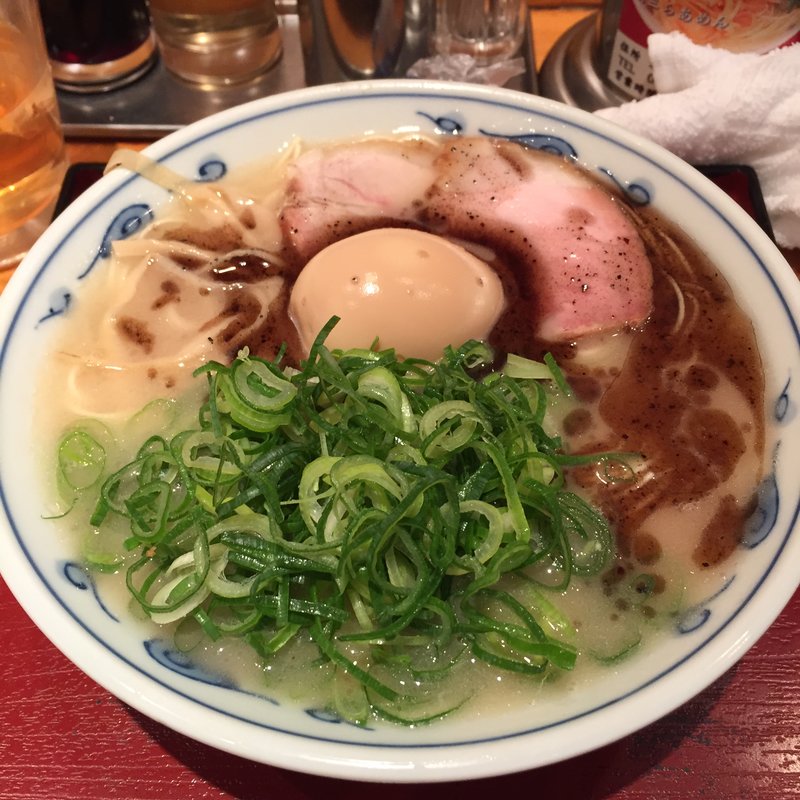 ねぎ玉らあめん(渋谷三丁目らあめん （しぶやさんちょうめらあめん）)