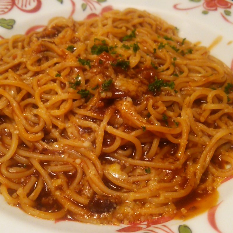 濃厚黒いボロネーゼ(鎌倉パスタ)