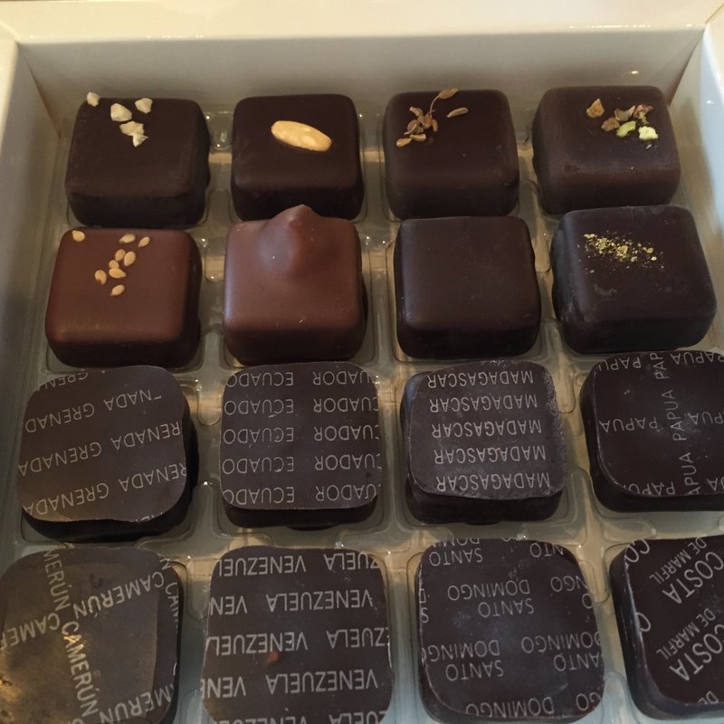 ナッツ&スペシャル(CACAO SAMPAKA)