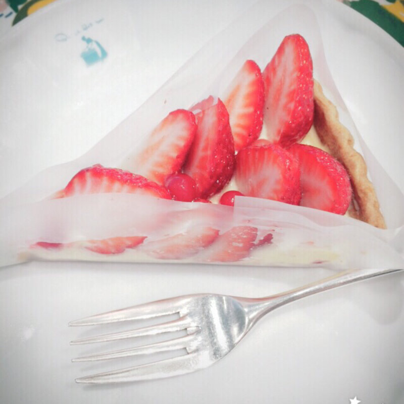 女峰のタルト(キルフェボン グランフロント大阪店)