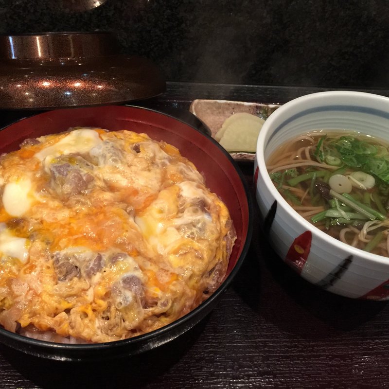 他人丼ミニそばセット(うさぎや )