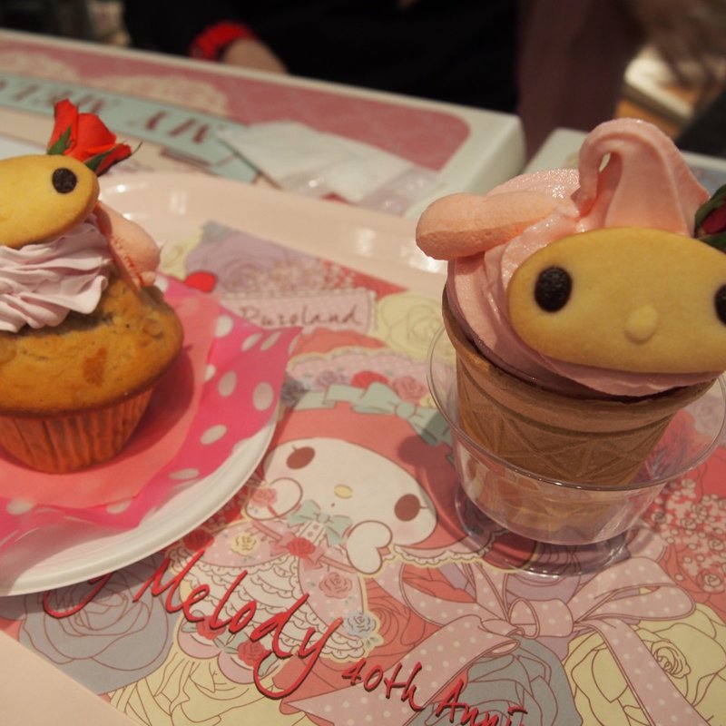 マイメロディ　いちごソフト(キャラクターフードコート （【旧店名】グルメバザール）)