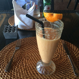 フレッシュミックスジュース(ジンバランビーチカフェ)