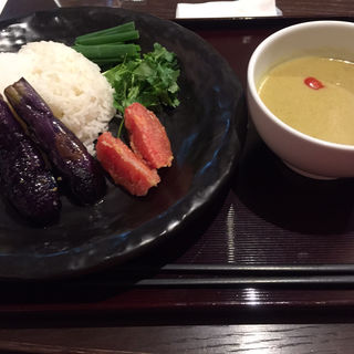 グリーンカレー(ザ サクラ ダイニング トウキョウ （THE SAKURA DINING　TOKYO）)