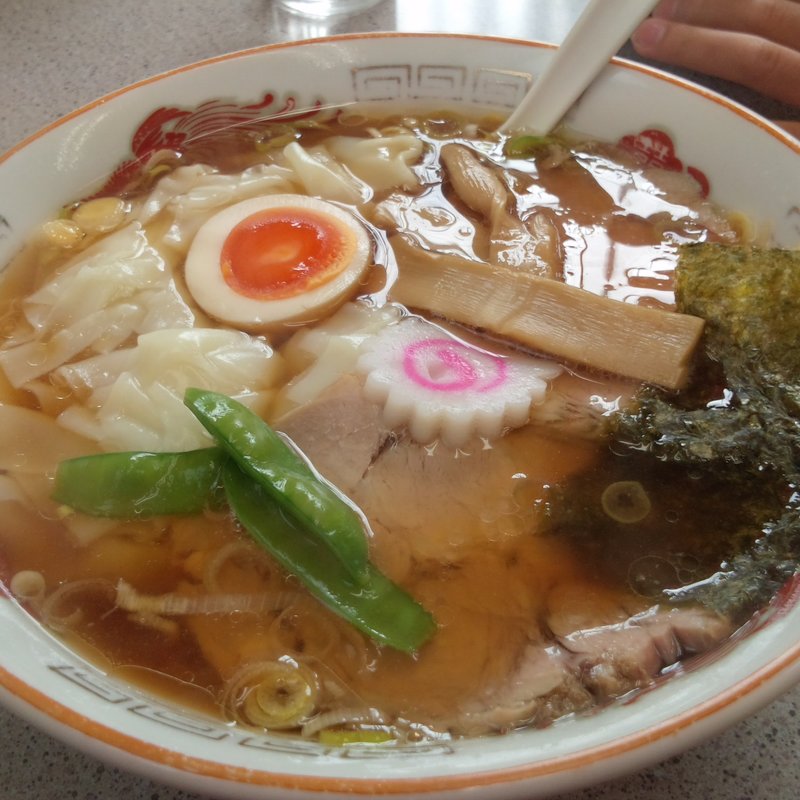 本丸ワンタンメン (東京ラーメン本丸)