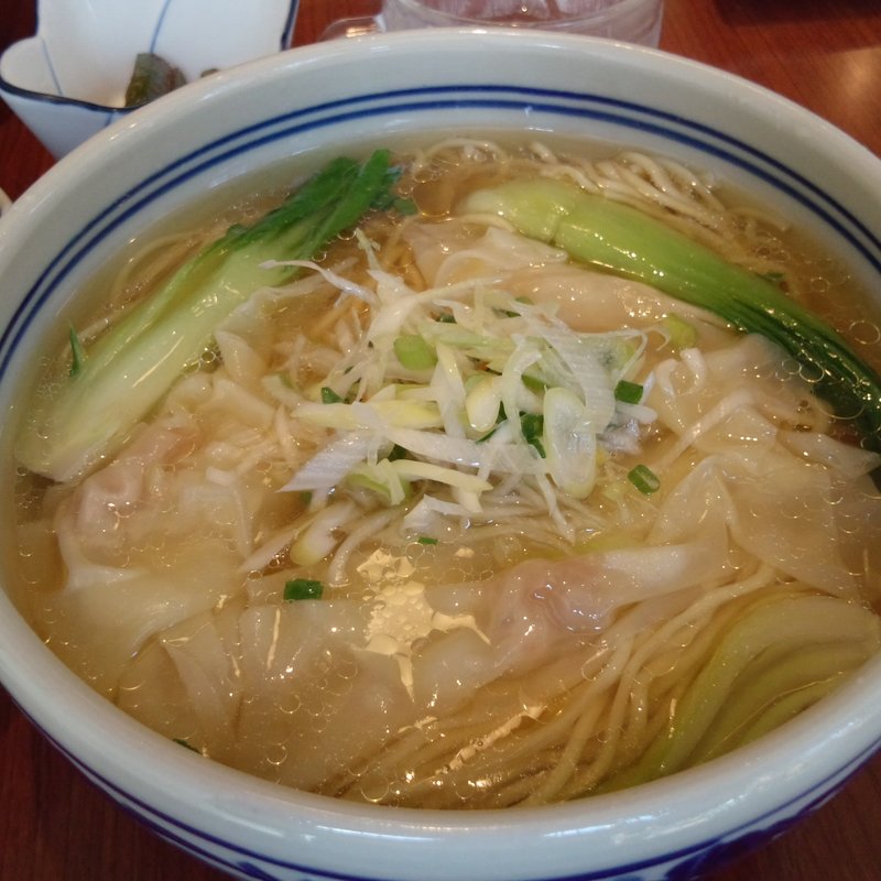 笑龍 海老ワンタンメン (知味笑龍 深澤ラーメン)